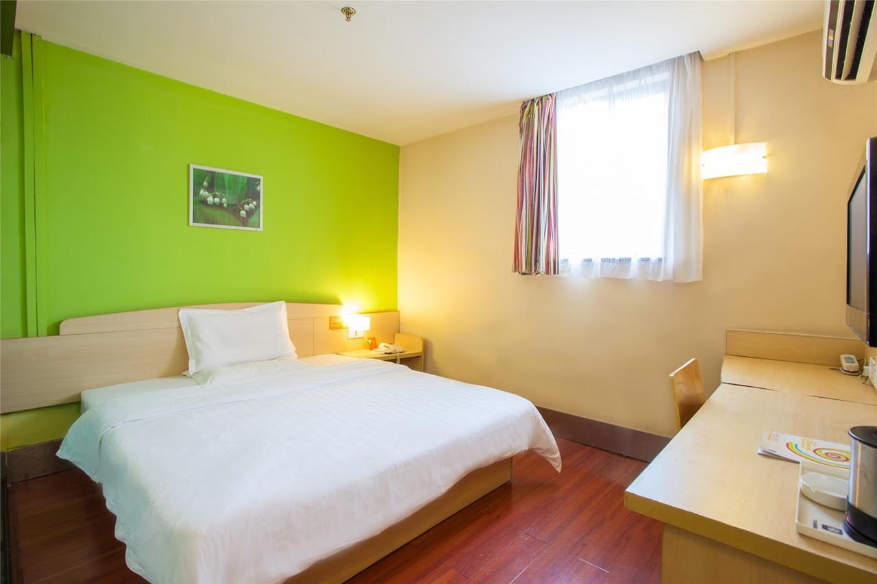 7Days Inn Huludao Xingcheng Hot Spring Street Bagian luar foto