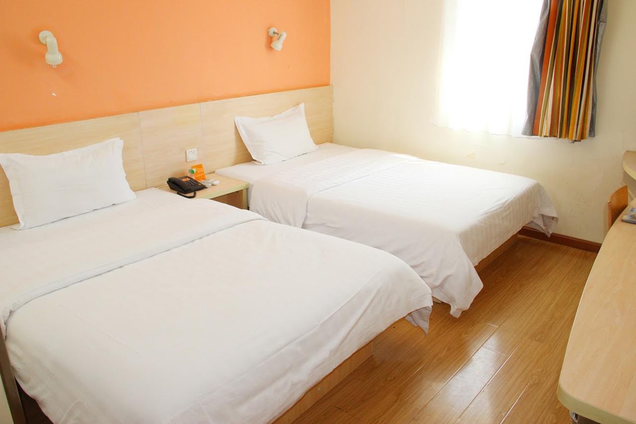 7Days Inn Huludao Xingcheng Hot Spring Street Bagian luar foto