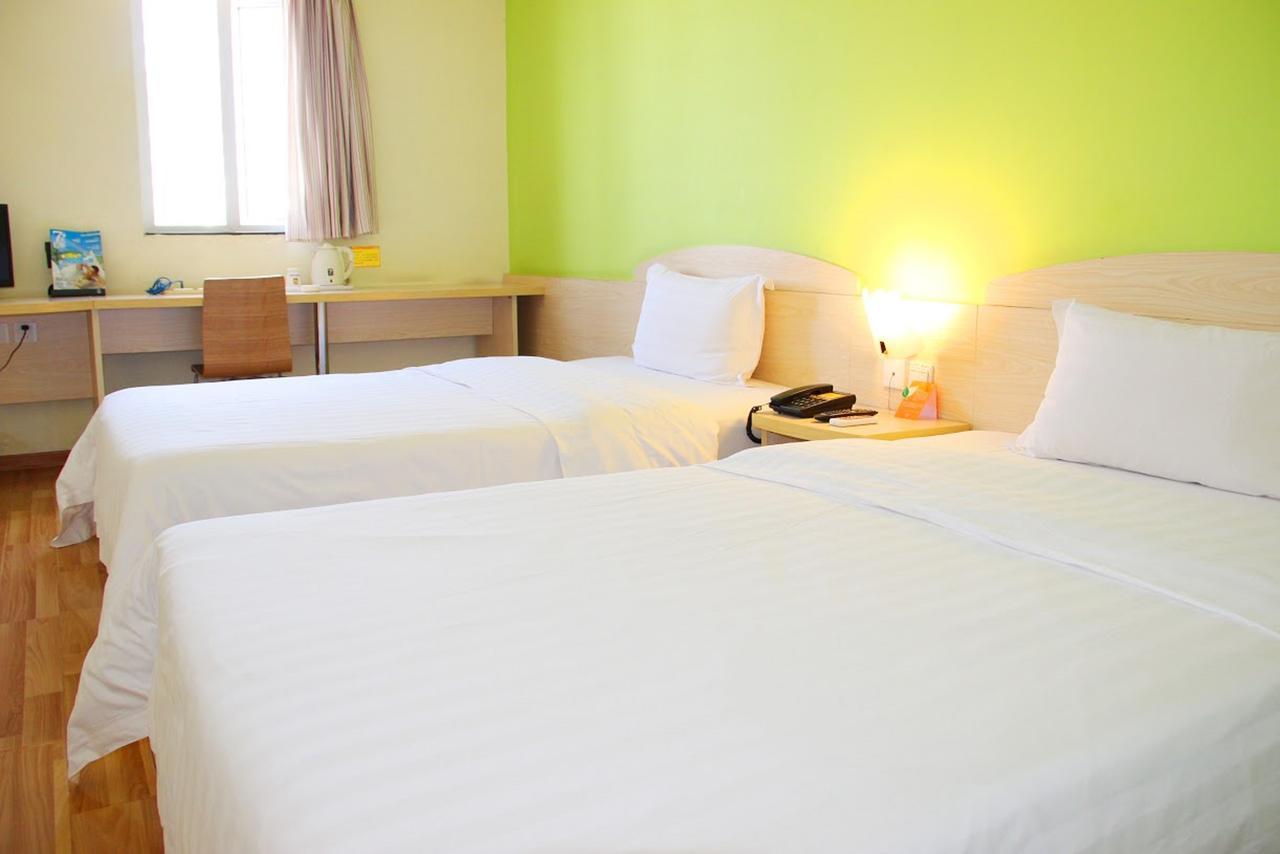 7Days Inn Huludao Xingcheng Hot Spring Street Bagian luar foto